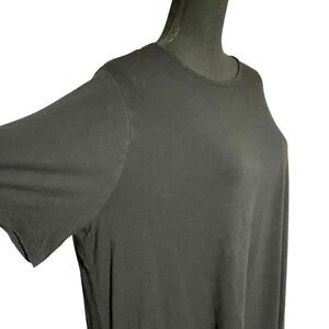 Old Navy Luxe Black Short Sleeve Tee